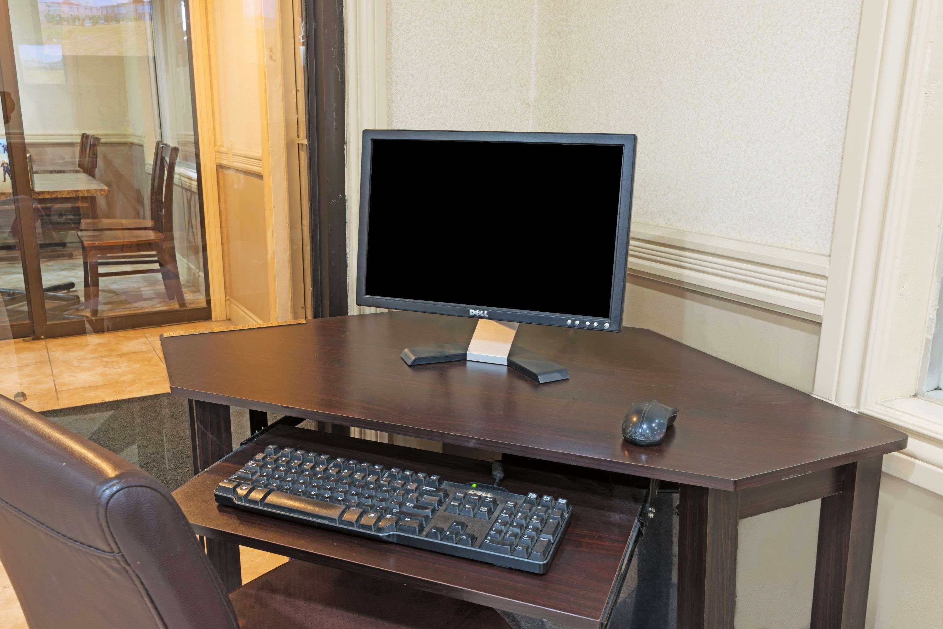 Hotel Super 8 By Wyndham Cambridge/Kitchener/Waterloo Area Extérieur photo